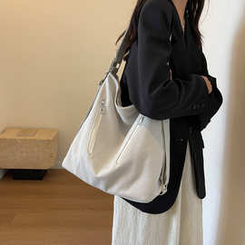 MT207箱包销售策略与市场前景分析